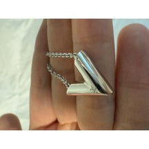 V루이비통목걸이